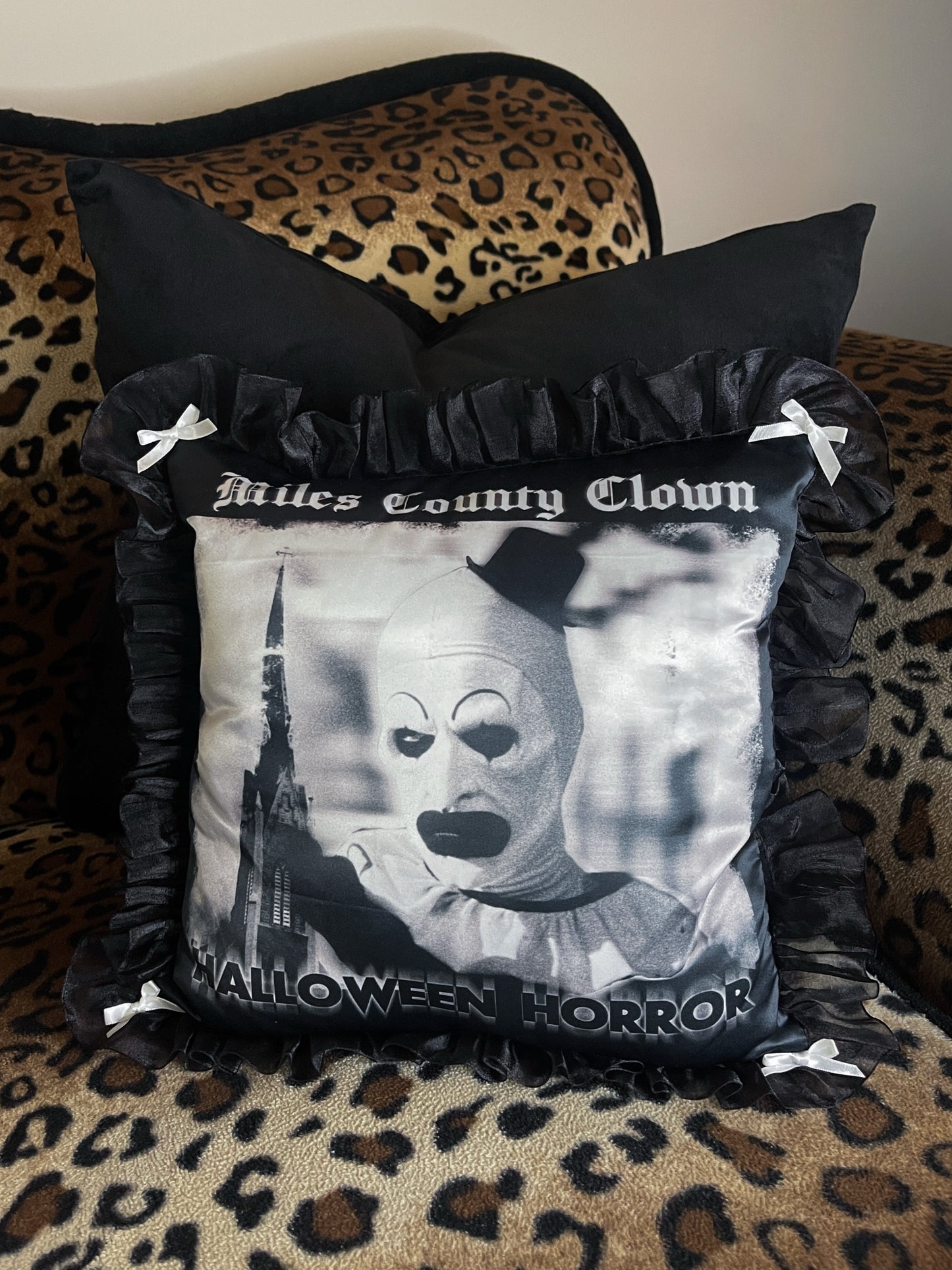 "halloween horror" satin pillow