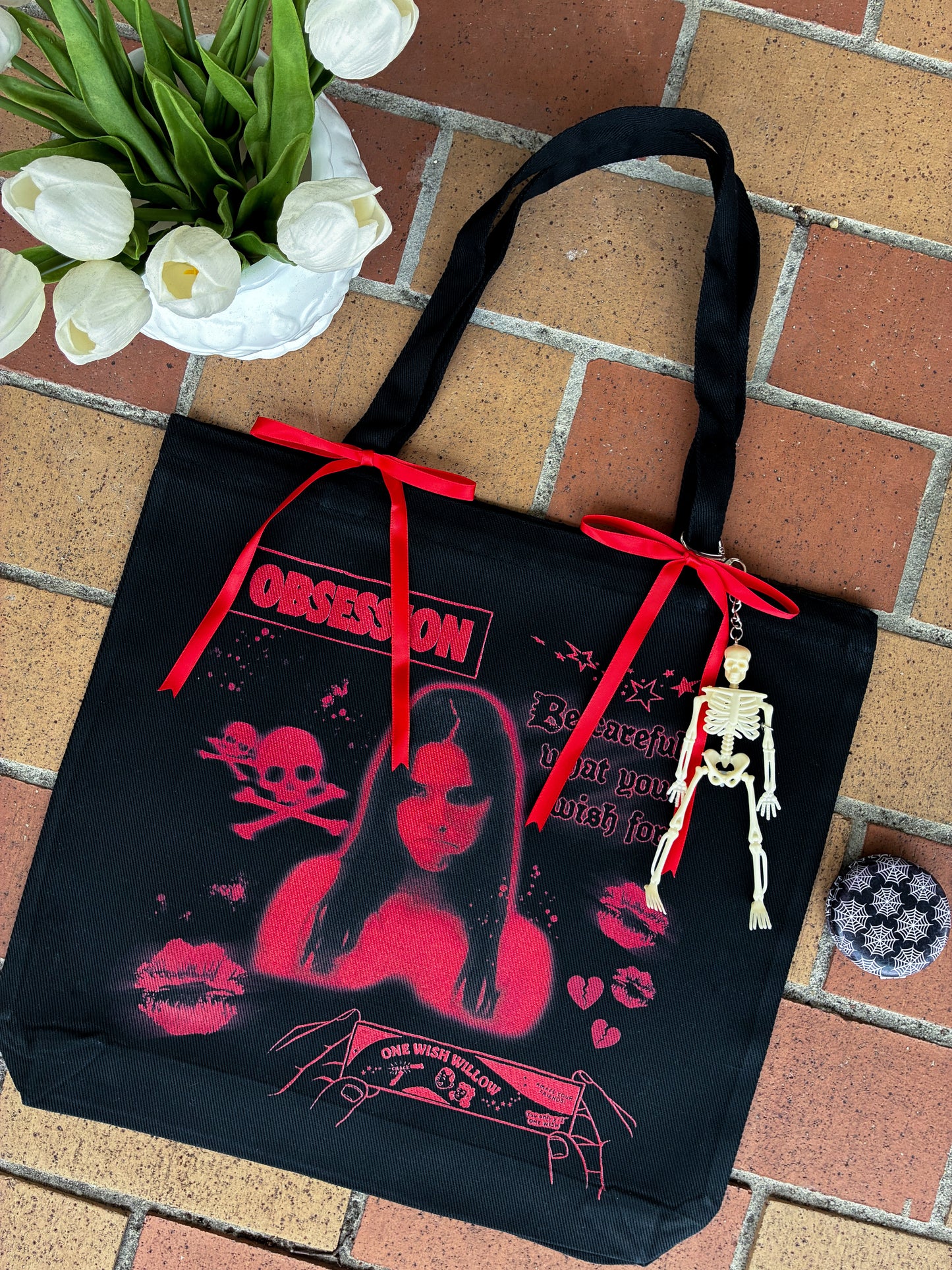 "muahh" tote bag